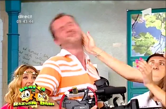 Pubelu` a primit de la Amalia, fata de la horoscop