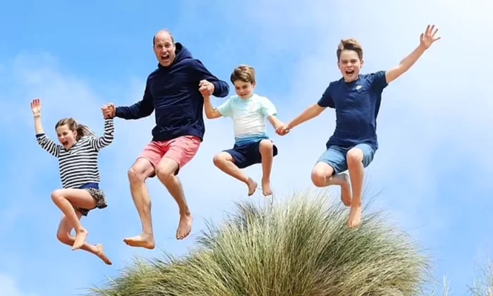 Prințul William, George, Charlotte și Louis foto Istagram png