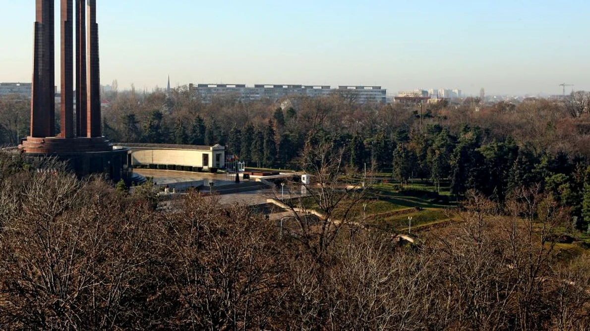 Parcul Carol I, bijuteria de pe Dealul Filaret jpeg