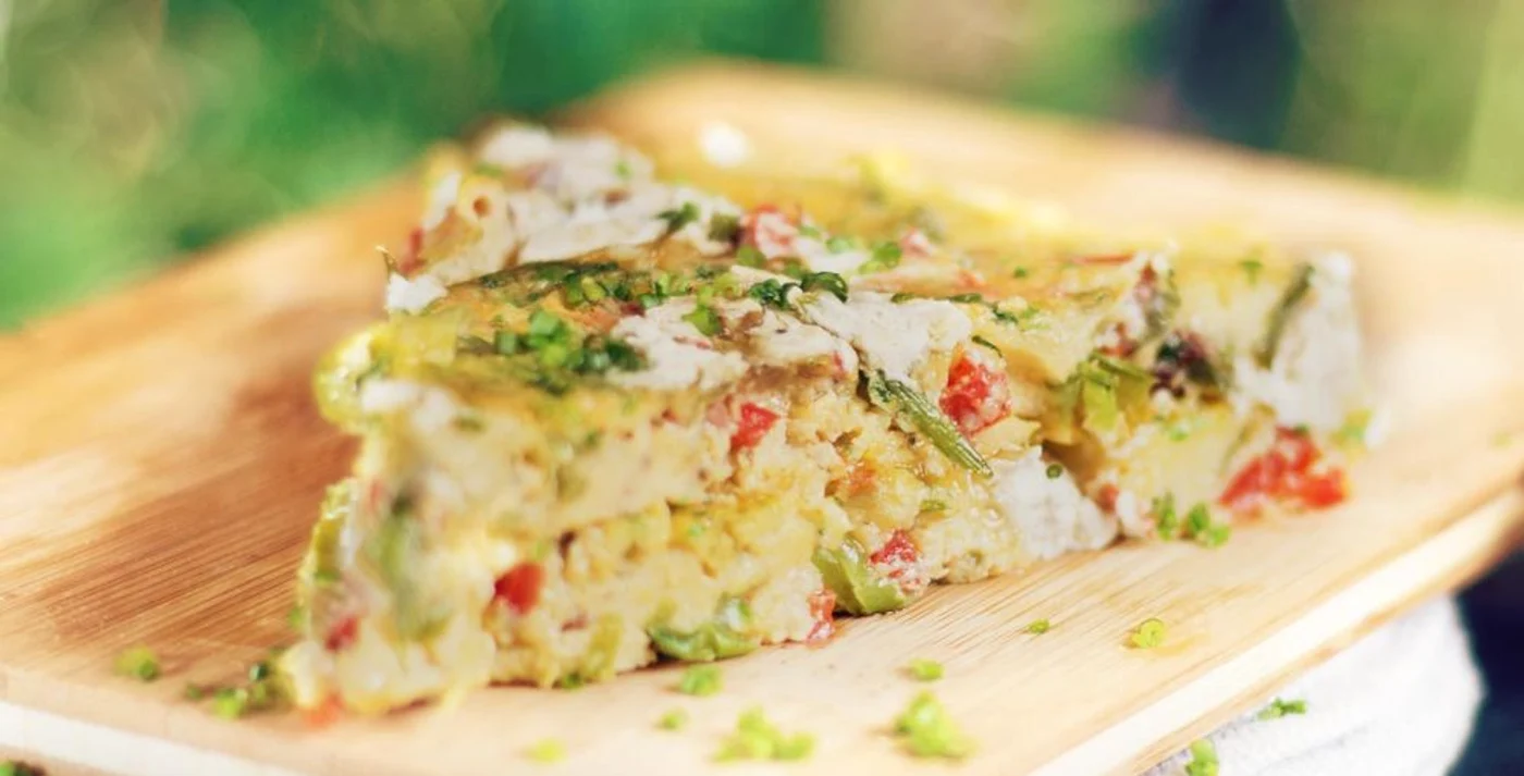 Fritatta cu legume si branza de capra jpeg