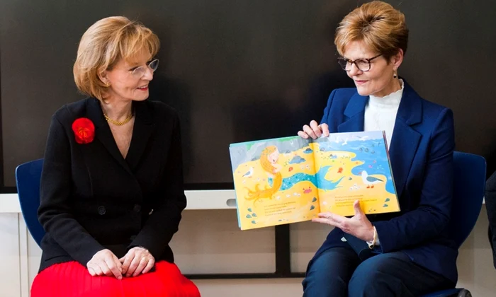 Majestatea Sa Margareta și Principesa Elena în vizită la Cambridge School   Daniel Angelescu, Casa Majestății Sale (7) jpg
