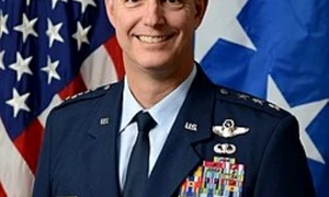 Gen Alexus G  Grynkewich, foto Wikipedia jpg