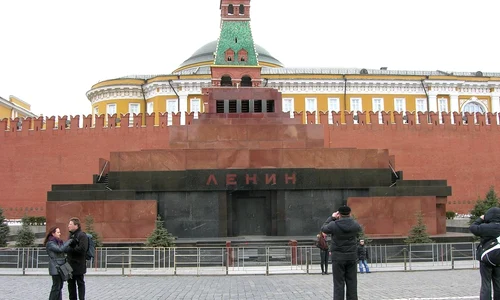 Mausoleul lui Lenin din Piaţa Roşie din Moscova (© Rosie Hayes / Pixabay)