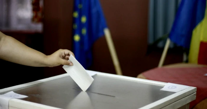 Imagine din timpul campaniei. FOTO: ARHIVĂ