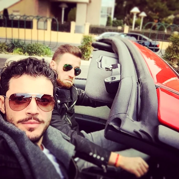 Victor Slav şi-a schimbat look-ul în vacanţa din America