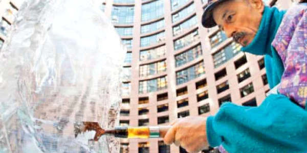 Sculptură de gheaţă la Parlamentul European