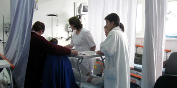 Suceava: Medicii din Suceava fug în marile oraşe