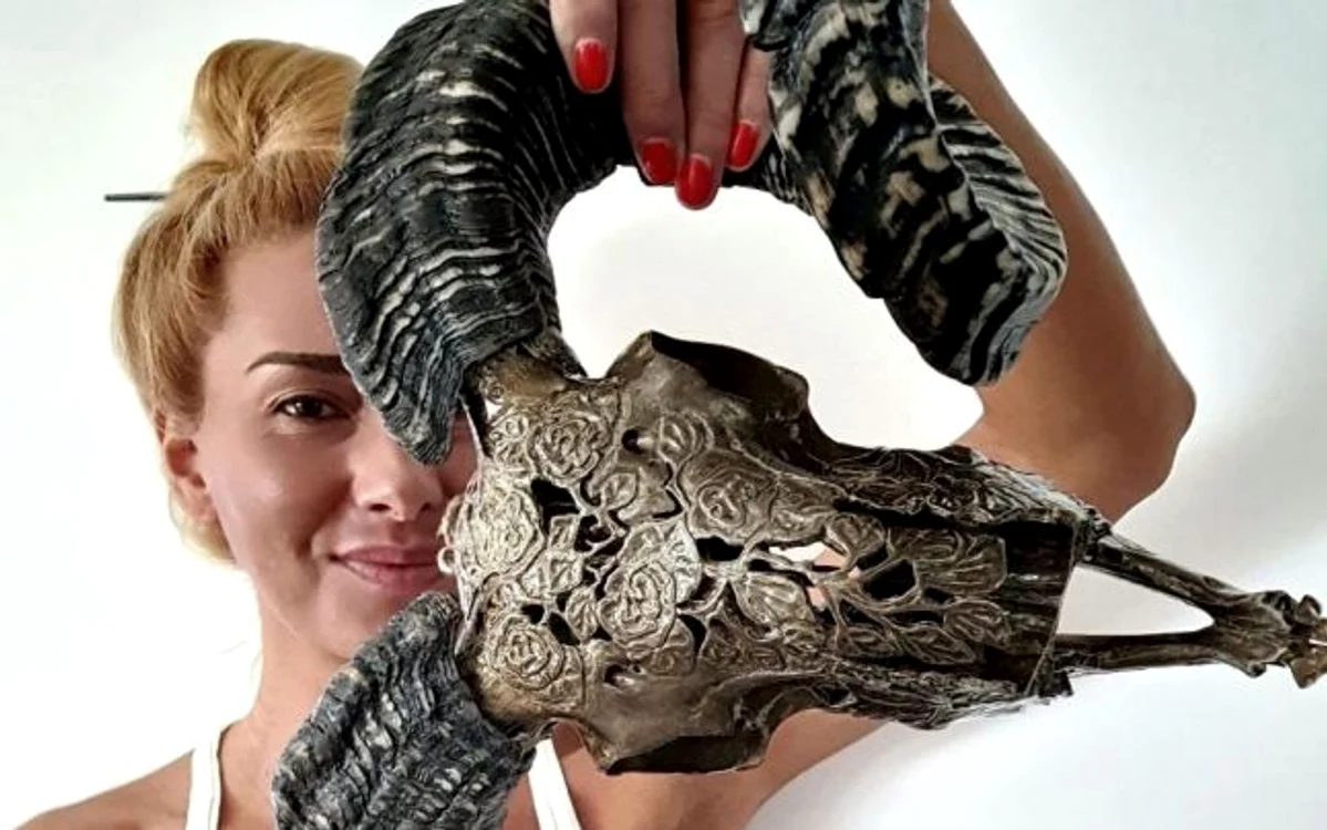 Alisa Staneci, un pionier în arta sculptării craniilor FOTO Dan Sofronia