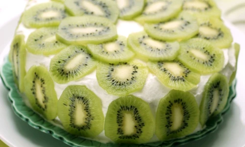tort cu kiwi jpeg