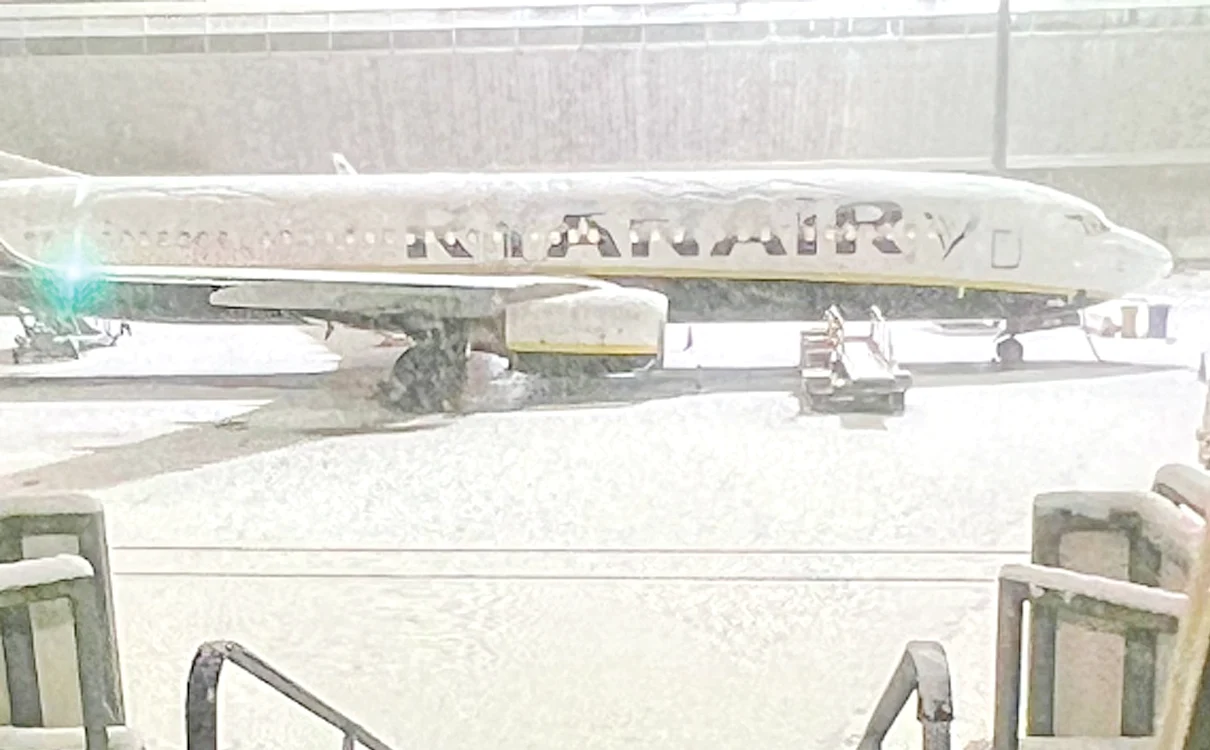 Pe Heathrow, cel mai important aeroport londonez, au fost anulate peste 50 de zboruri. Foto: presasm
