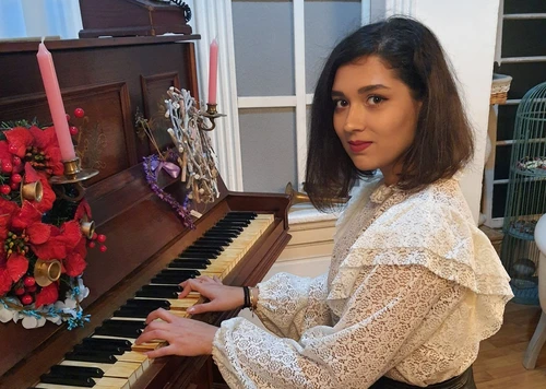 Alina este studentă la Conservator FOTO Arhivă personală A.P.