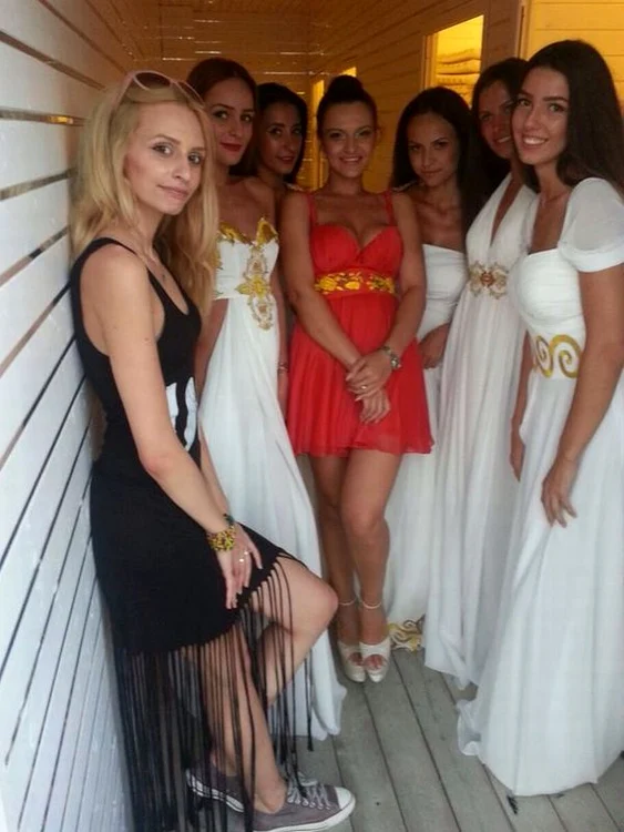 Andreea Dogaru este o tânără creatoare de modă