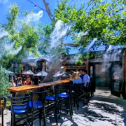 Aspersoare terasă restaurant Foto Icemountainmist com jpg