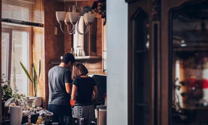 Cum să economisești bani când vine vorba de activitățile casnice jpg