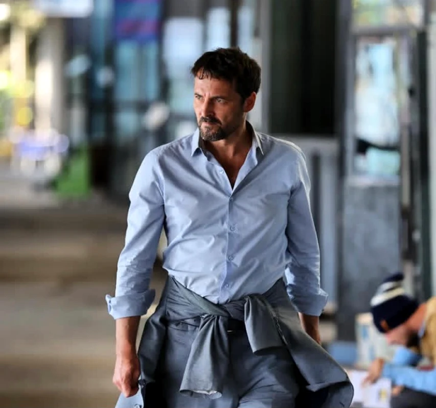 Andrei Aradits joacă rolul Basty în noul serial original al Ruxandrei Ion,  „Ana, mi-ai fost scrisă în ADN” foto: Instagram 