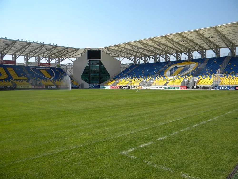 Stadionul din Ploieşti este un spaţiu care poate fi folosit fără asistenţă de persoanele cu dizabilităţi. FOTO arhivă Adevărul Ploieşti