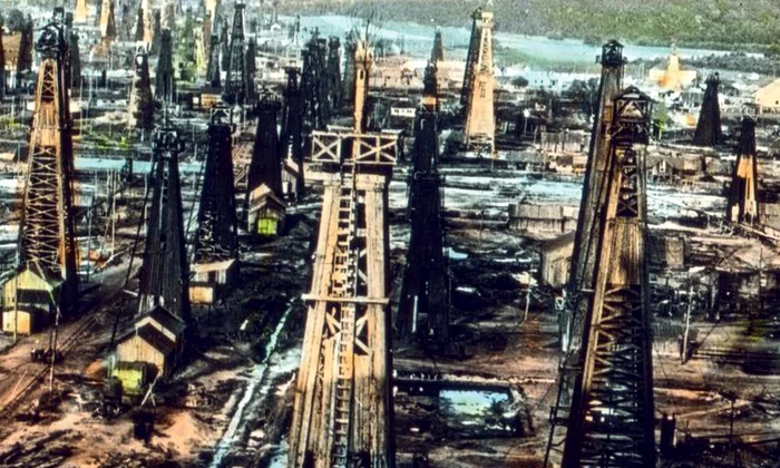 România, între marile puteri petroliere ale lumii la începutul secolului al XX lea jpeg