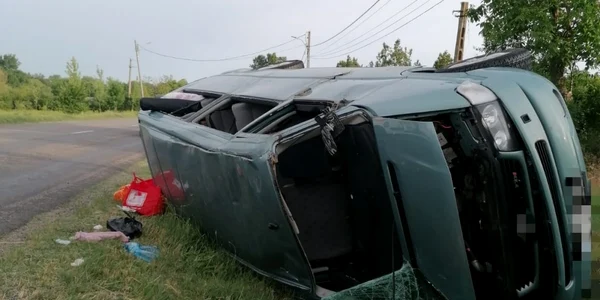 accident microbuz foto isu giurgiu