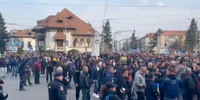 protest mineri si energeticieni la CEO targu jiu foto facebook cronica romaneasca jpg