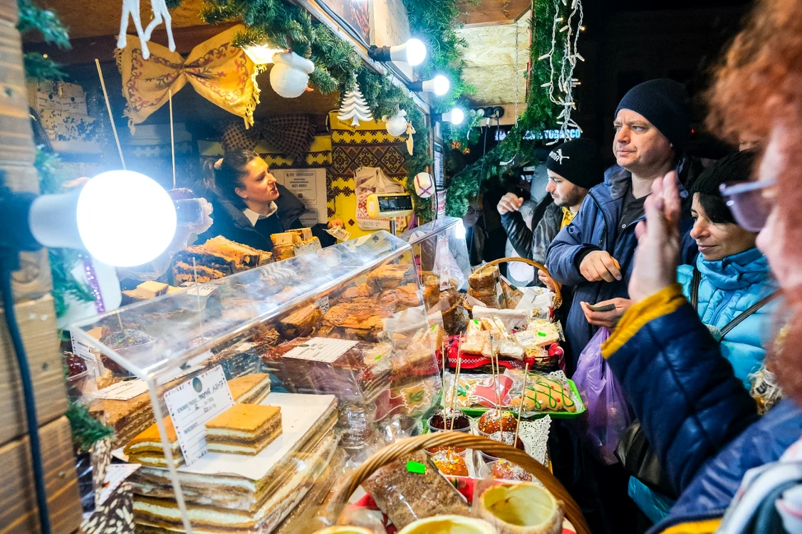 Târgul de Crăciun de la Brașov merge cât se poate de bine FOTO Primăria Brașov