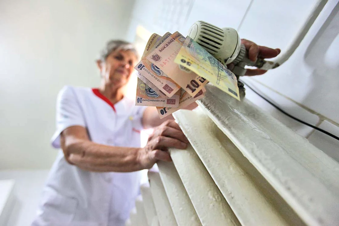 
    Actele se depun din această lună la direcţiile de asistenţă socială   