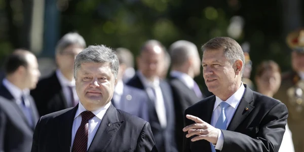 Preşedintele Klaus Iohannis se întâlneşte cu preşedintele Ucrainei Petro Porosenko în cadrul vizitei oficiale avute de preşedintele ucrainian în România joi 21 aprilie 2016 Foto Inquam Photos Octav Ganea