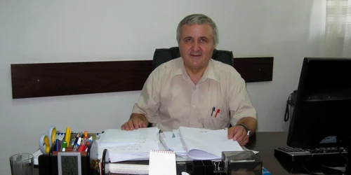 Vasile Ciuchină, un director mulţumit de rezultatele elevilor săi! Foto: Bogdan Nistor