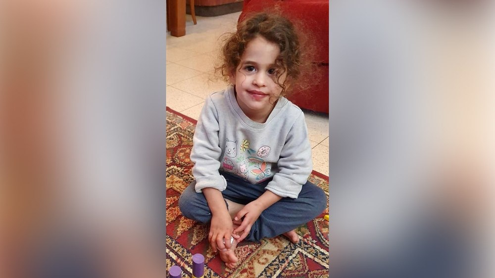 Abigail, o fetiță care a împlinit patru ani în captivitate, a fost eliberată de teroriștii Hamas. „Și-a văzut părinţii ucişi în faţa sa“ VIDEO