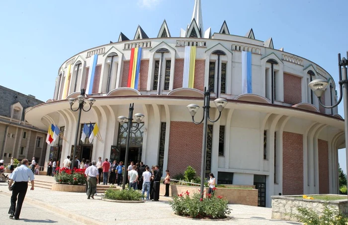 Catedrala Romano-Catolica din Iaşi FOTO Adevărul