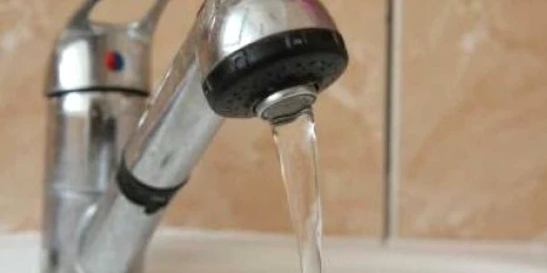 La robinetele din Copșa Mică nu a mai curs apă de miercuri