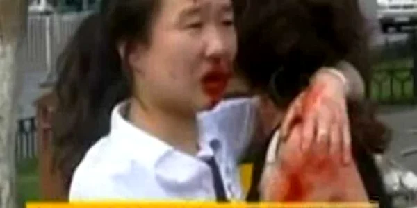 VIDEO Revolte în China: 156 de morţi şi 1.080 de răniţi
