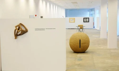 Înainte și după revoluția culturală în România: 1971 jpeg