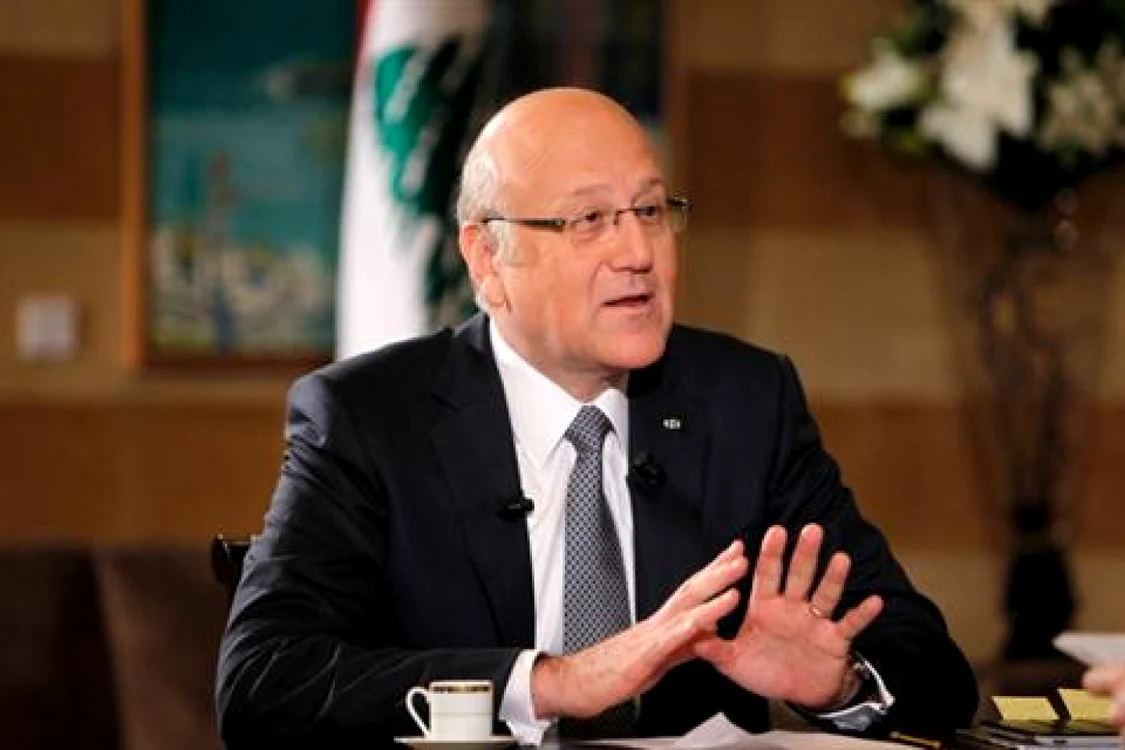 Premierul demisionar Najib Mikati încurajează viitorul guvern interimar pentru a stabiliza situaţia din Libia.