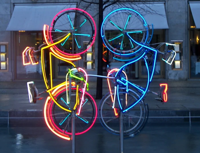 Cu bicicletă la cap jpeg