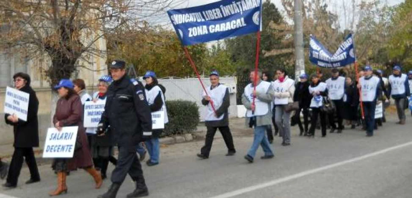 Acţiunea de protest a început la ora 12.00
