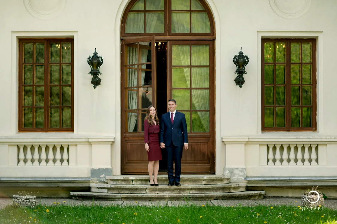 
    Alina Binder și Prințul Nicolae se vor căsători, la 30 septembrie, iar petrecerea va avea loc la Casino Sinaia  