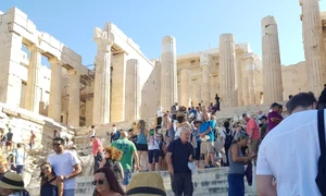 Poarta Propilee - maiestuoasa intrare în Acropole - Atena Foto Daciana Stoica
