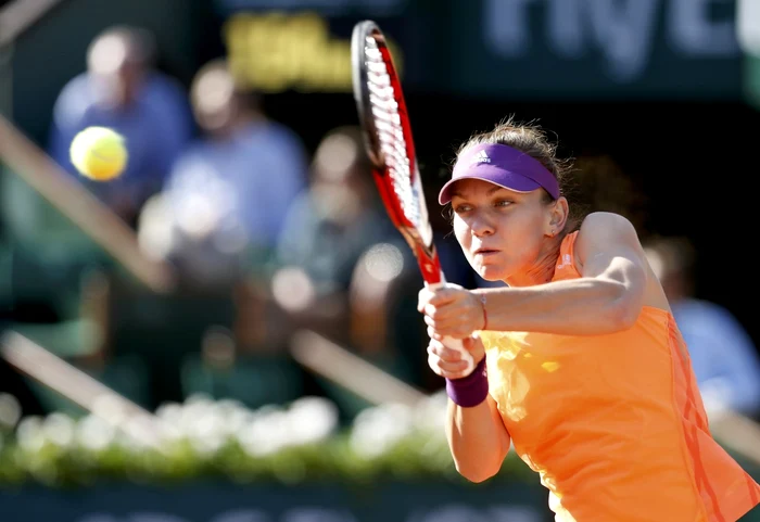 Simona Halep s-a calificat în finala de la Roland Garros FOTO Reuters