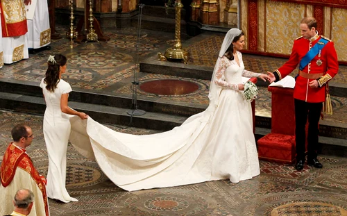 Kate Middleton și Prințul William la nunta lor din 2011 