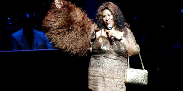 Aretha Franklin trece printr-o perioadă dificilă