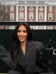 Kim Kardashian  jpg