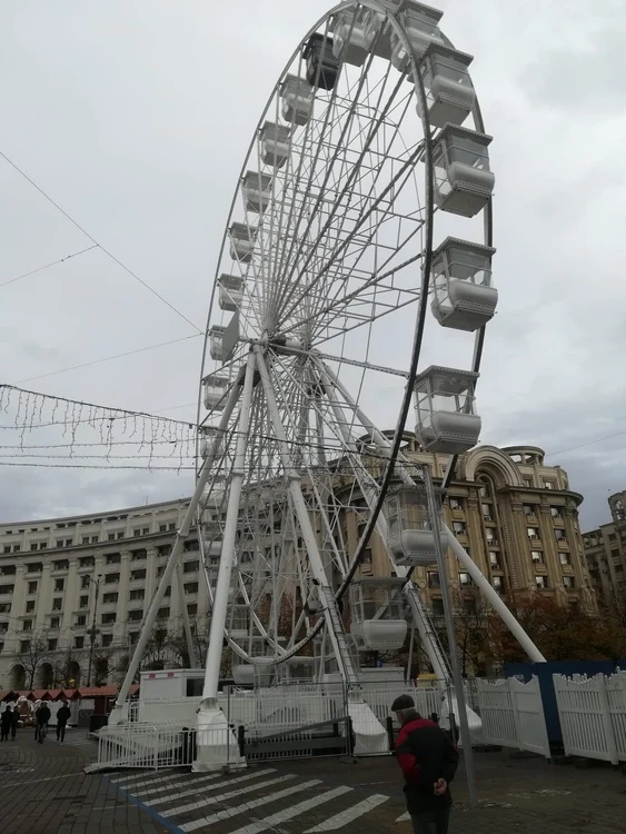 Roata panoramică de la Târgul de Crăciun București