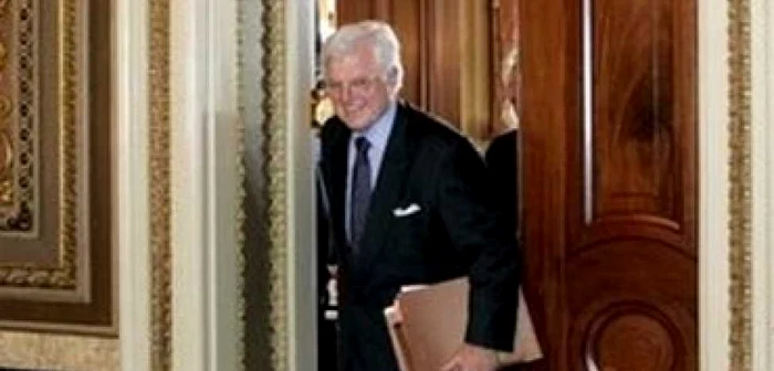 Mai multe personalităţi plâng decesul lui Ted Kennedy