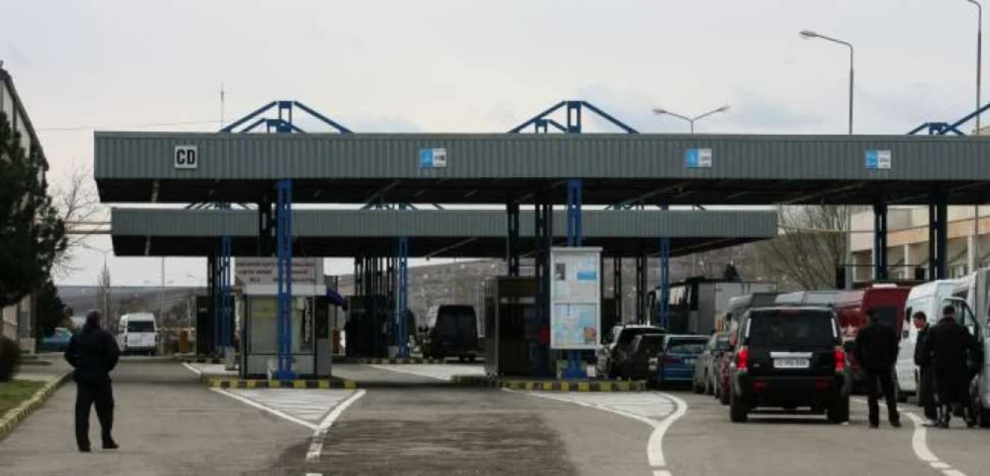 În 2 zile, frontiera a fost trecută de 41.000 de oameni FOTO: Adevărul