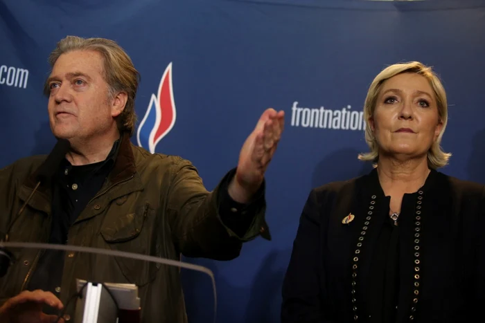 Steve Bannon şi liderul extremei drepte franceze Marine Le Pen FOTO EPA-EFE