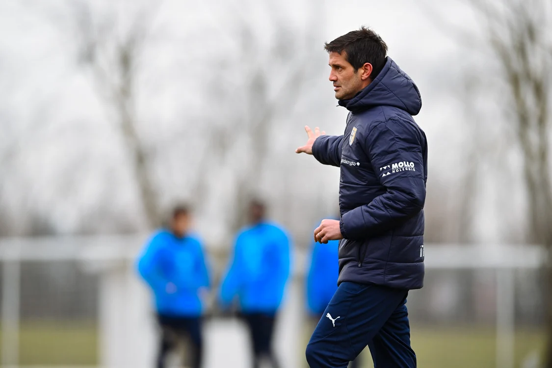 Chivu, la antrenamentul „cruciaților”  FOTO Facebook Parma Calcio 1913