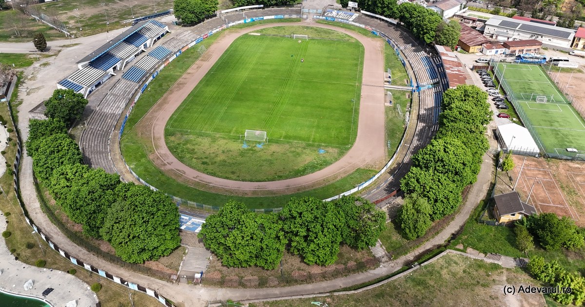 „Primarul Hunedoarei, supărat că noul stadion a fost blocat: ‘Am cerut doar atât!’”