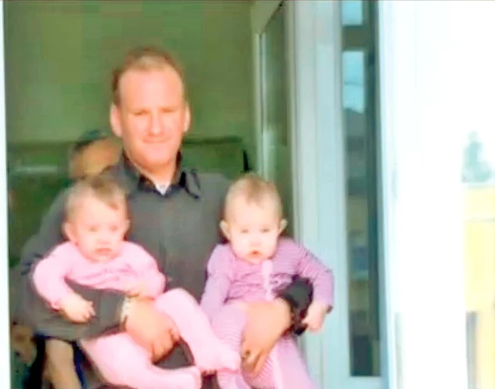 Marius Boghian este fericit alături de fetele sale