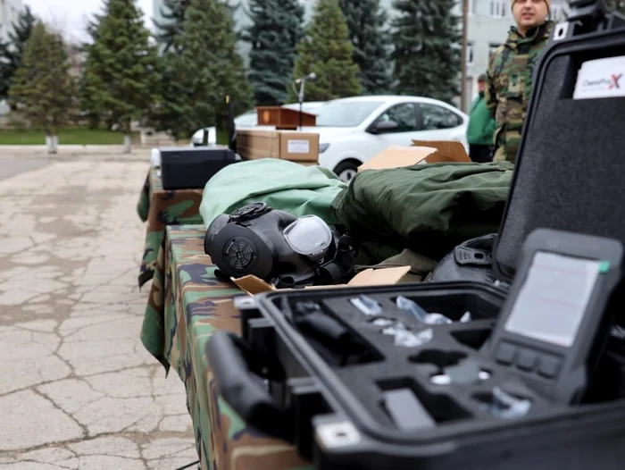 NATO a oferit un lot de echipamente de protecție. FOTO: Army.md