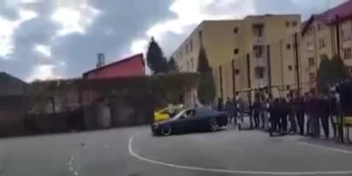 5a05bc3a5ab6550cb80635f0 jpg